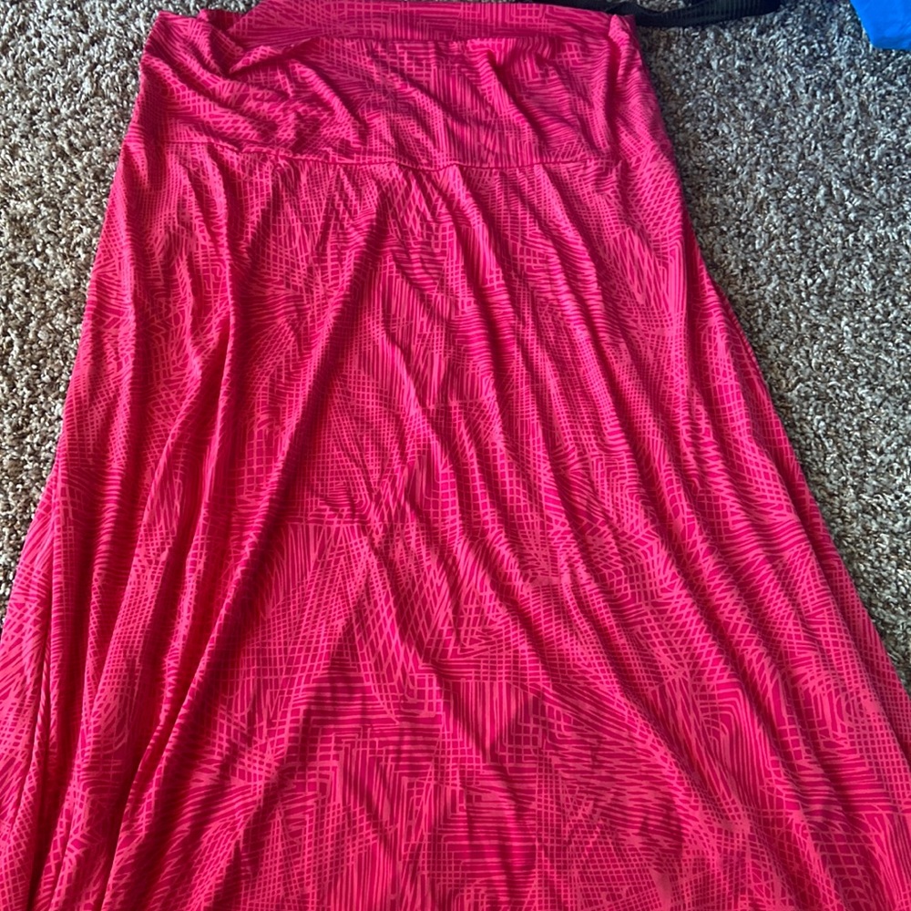 3xl Long pink patterned maxi skirt